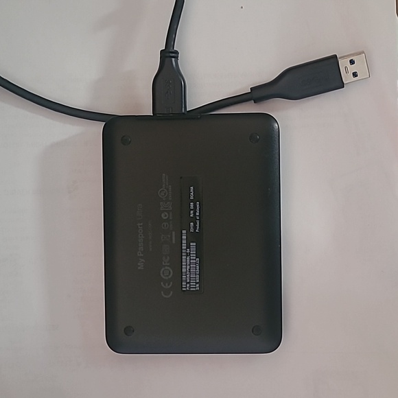 WD Western Digital My Passport Ultra 1 TB External Storage Drive. Color:Blue - Picture 4 of 5